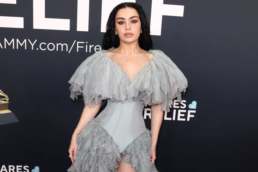 Grammy Awards 2025: Full List of Winners Revealed 3 Grammy awards