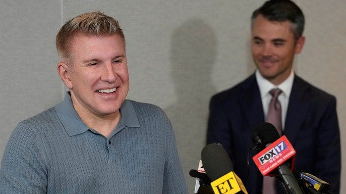 From prison workouts to prayer—Chrisley shares how he stayed strong behind bars 3 Chrisley shares how he stayed strong behind bars