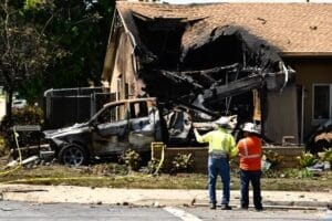 San Diego Plane Crash Claims Lives of Music Figures, Including Dave Shapiro 5 download 2025 05 25t150041579278069293024401
