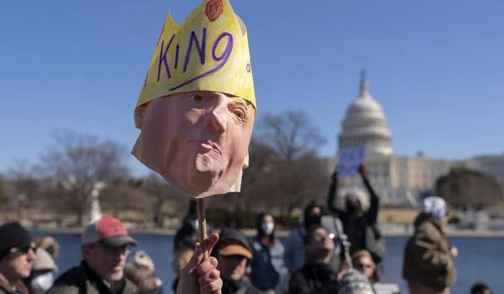 No Kings” Protests Set to Challenge Trump’s Military Parade on June 14 3 No Kings” Protests Set to Challenge Trump’s Military Parade on June 14